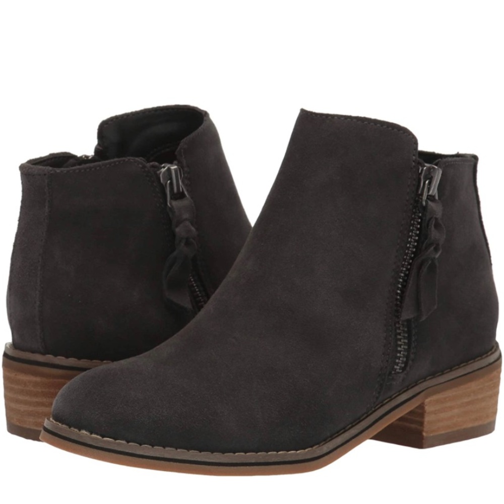 Blondo Grey Wide Waterproof Boots - New in Box